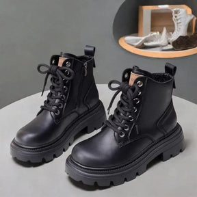 Bota Feminina Cano Curto Solado Grosso Antiderrapante (Promoção de Inverno 2025)