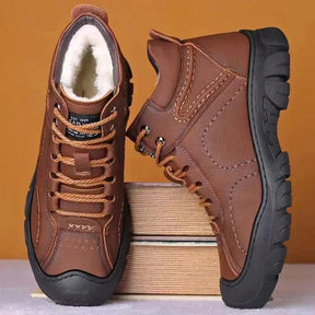 Bota Masculina Impermeável Antiderrapante com Cadarço - (Promoção de Inverno 2025)